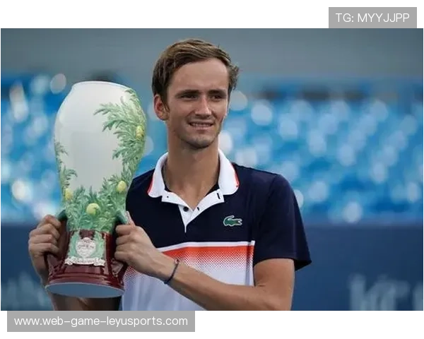 梅德韦杰夫硬地连胜，状态如日中天，梅德韦杰夫吧